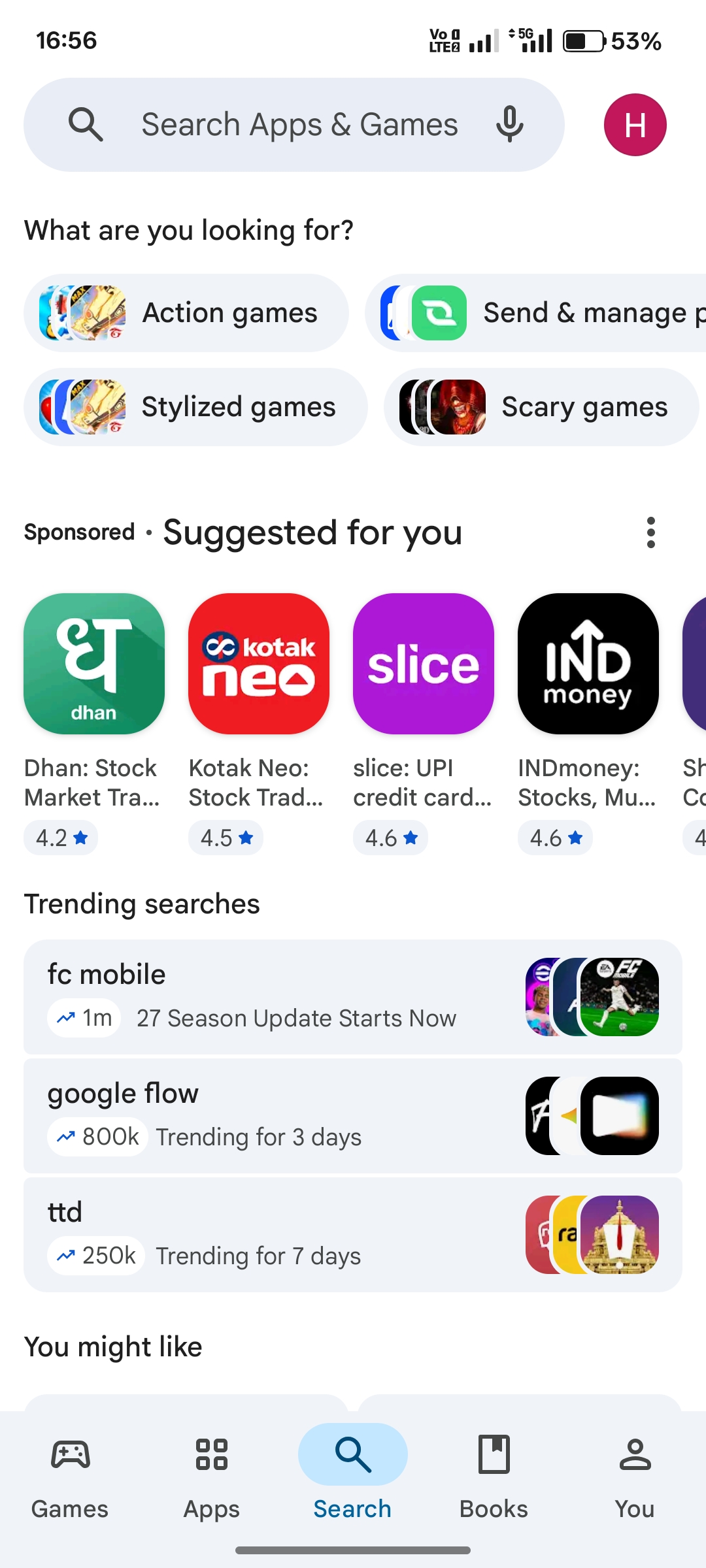 App-Store-Symbol unter iOS und Google-Play-Store-Symbol unter Android